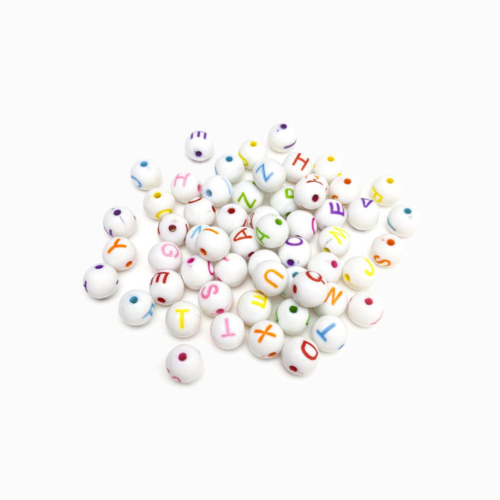 Miçangas de Letras Coloridas 8x8mm MS4015