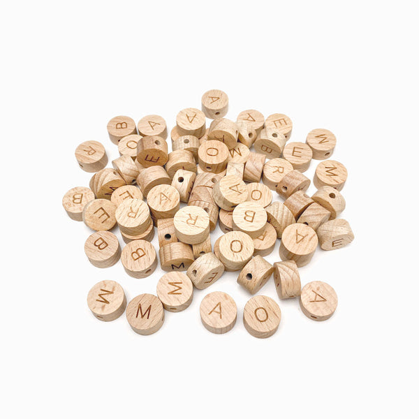 Contas de madeira de faia com letras 15mm
