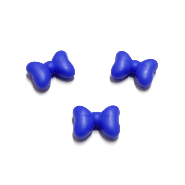 Laço em silicone para montar porta-chucha azul