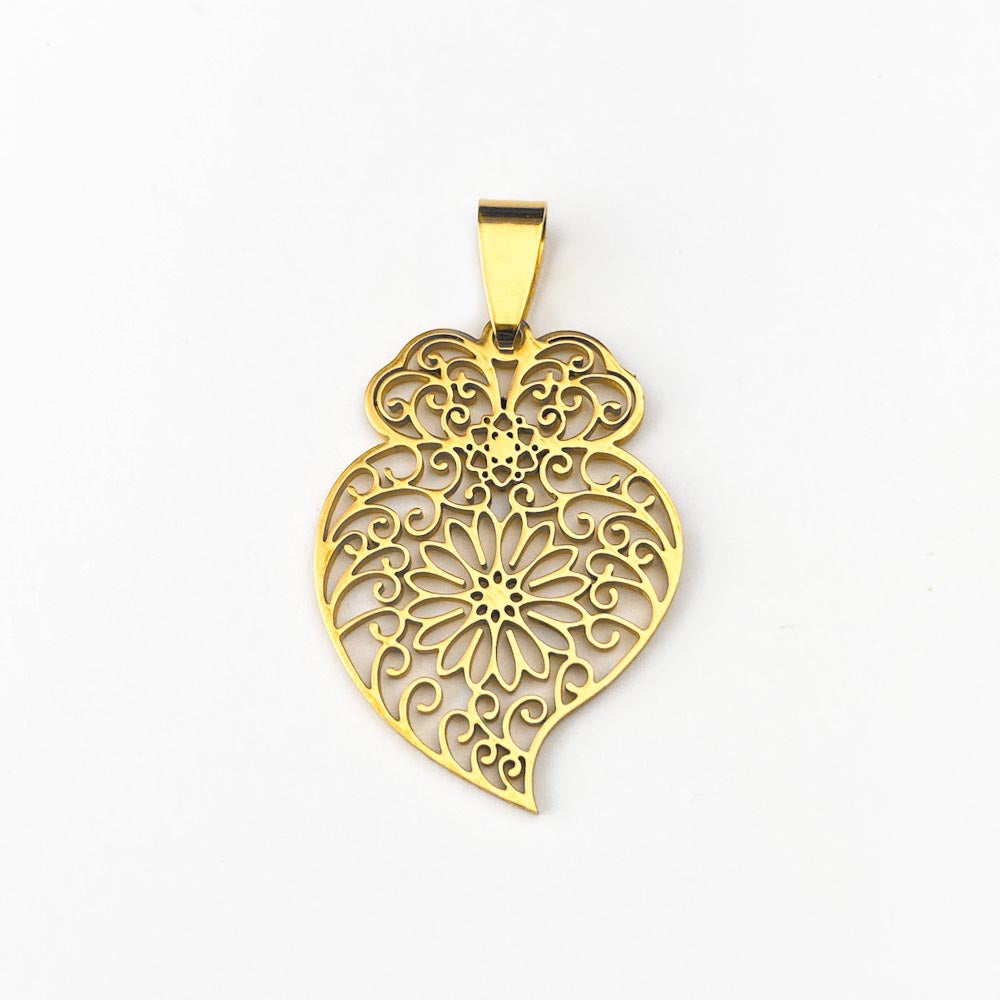 Pendente Coração de Viana 33x24mm - Aço Dourado