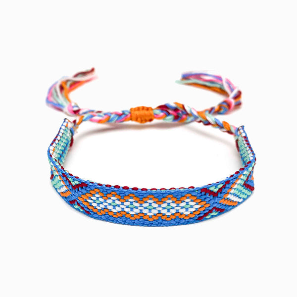 Pulseira macramé colorida