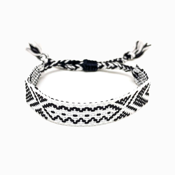 Pulseira macramé colorida