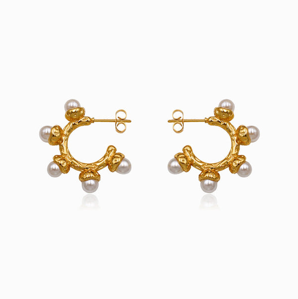 Brincos C com Pérolas 27x27mm BR1294 - Aço Inox